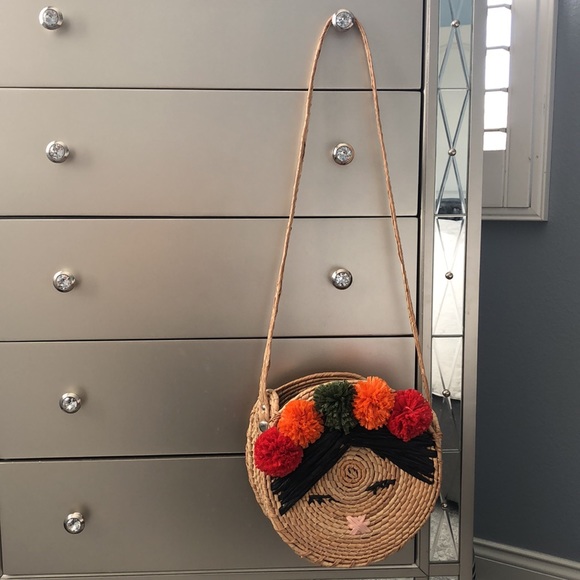 Frida straw bag 🧡💛💚 - Picture 2 of 5